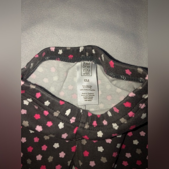 Baby Girl Gerber outfit - Picture 5 of 5